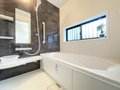 内装～bathroom～　 浴室には窓！浴室は湿気がたまりやすく、換気扇だけではどうしてもカビが出やすいです 